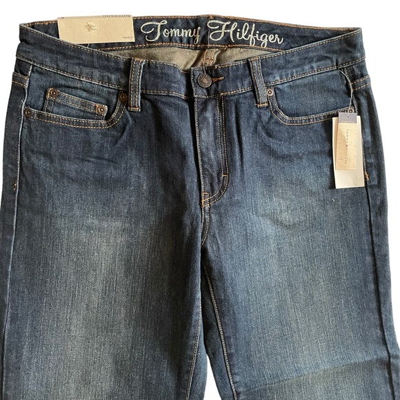 Tommy Hilfiger Boyfriend Jeans Stretch Cropped Dark Wash Blue Denim, Size 6 - Picture 2 of 10